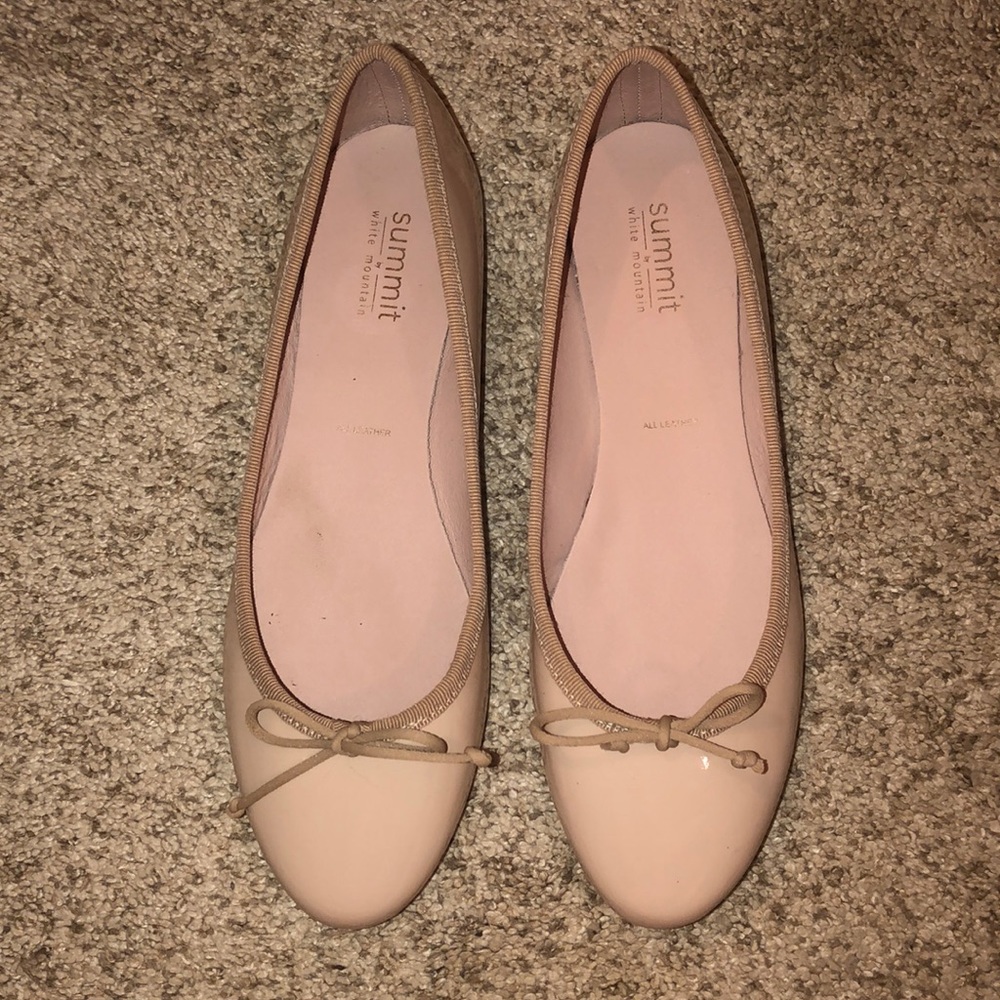 Summit white mountain ballet flats